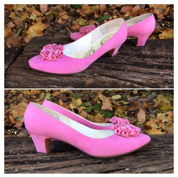 Delman Shoes - 50’s Carnation Pink Delman Suede Heels